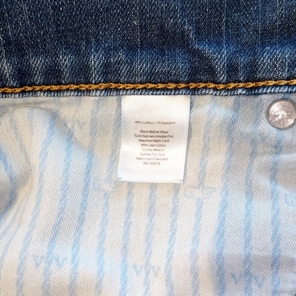 Vineyard Vines Denim Jeans wms 38  Hemmed to 25 1/2" inseam  capris  1P1338  EXC - Picture 10 of 11